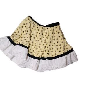 Retro Rockabilly full circle Bee Printed Skirt 24-26 Inch Yellow black white